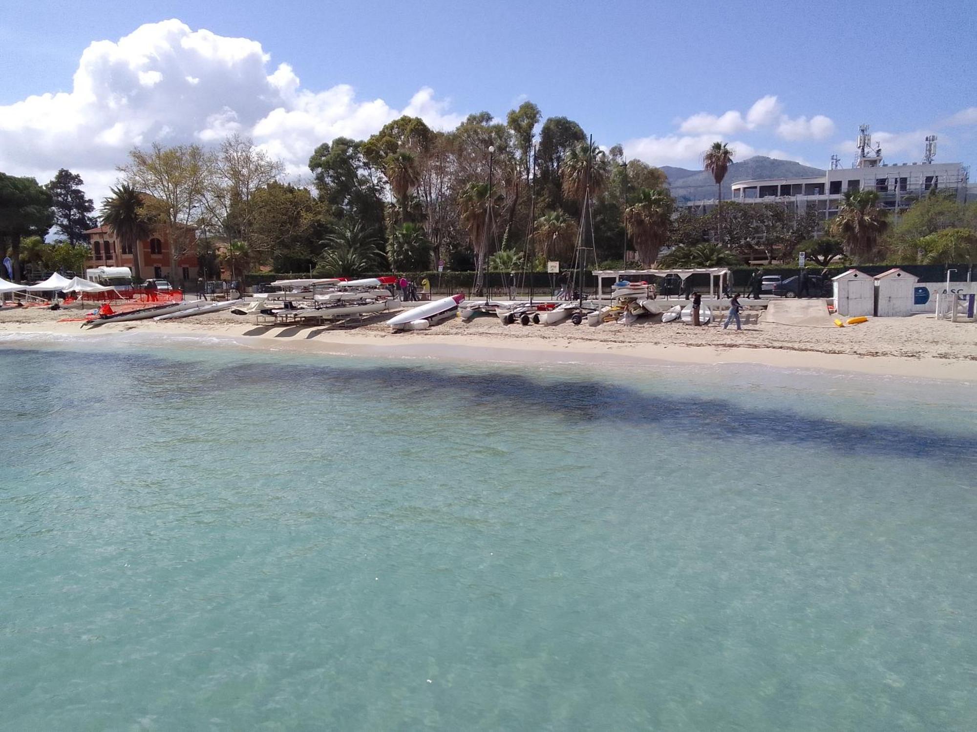 La Casetta Di Rosario Mondello Palermo Luaran gambar